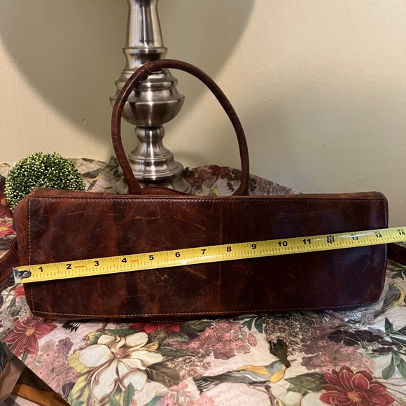 Flower Embossed Handmade Brown Leather Handbag Shoulder Bag by Valenchi - Picture 12 of 16